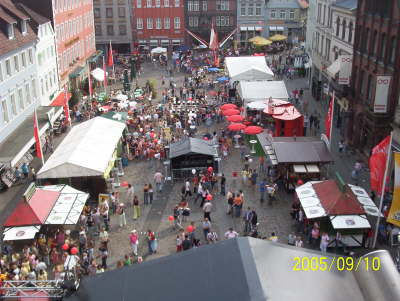 Marktplatz Minden am Tag